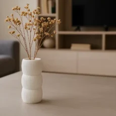 The Monica Vase elegáns váza