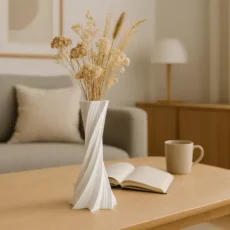 The Elisabetta Vase elegáns váza különböző színekben