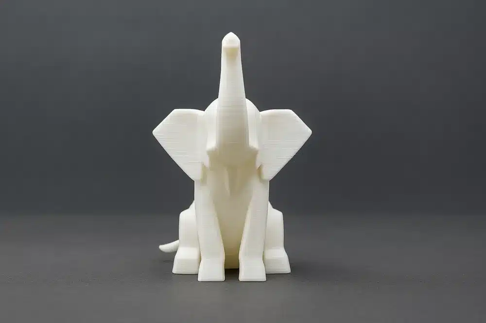 Sitting Low Poly Elephant dekoratív modell